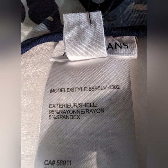 Tribal Reversible A-Line Travel Dress With Pockets- Plus size 4x - Picture 8 of 9